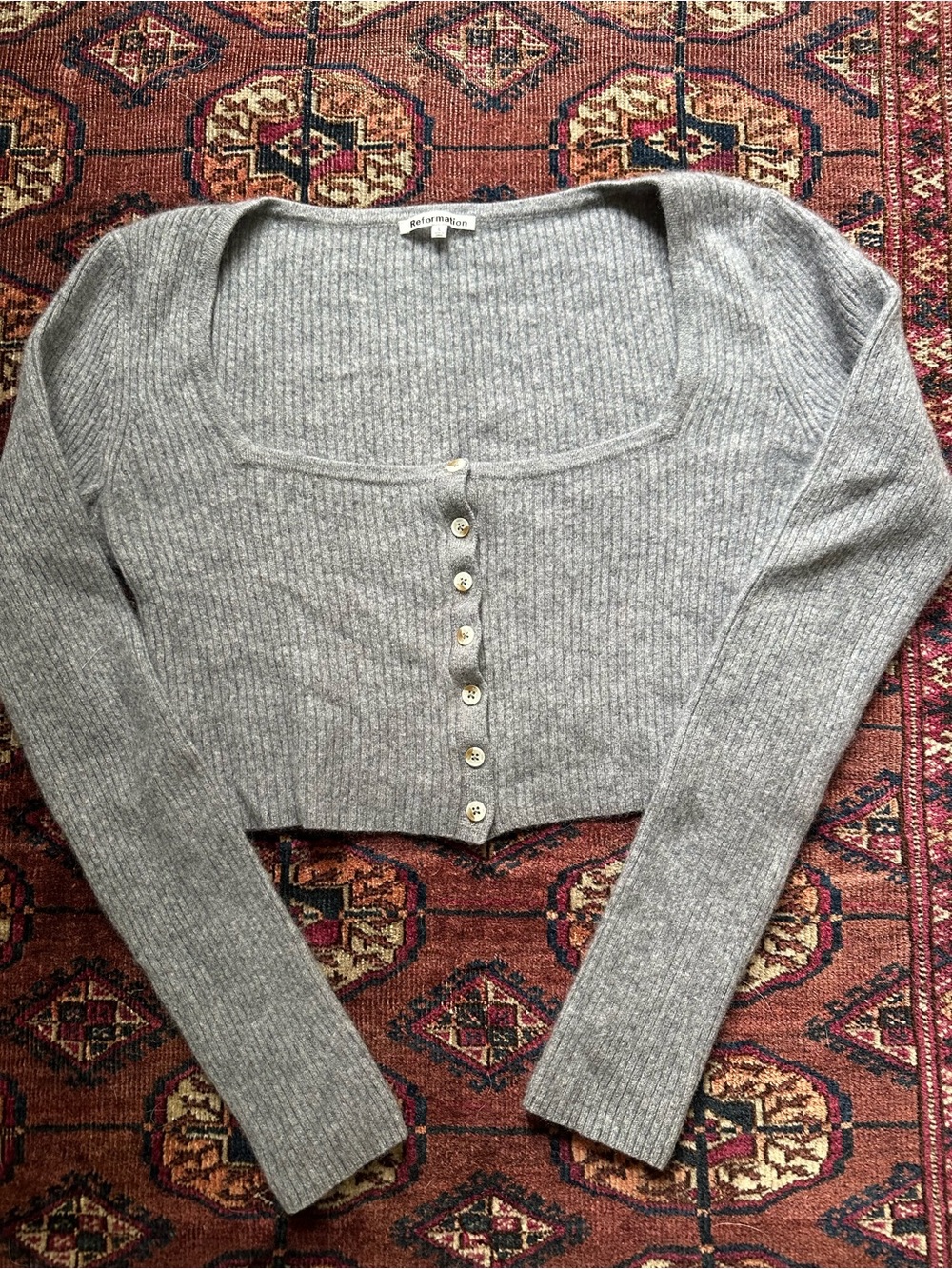 Reformation cashmere sweater